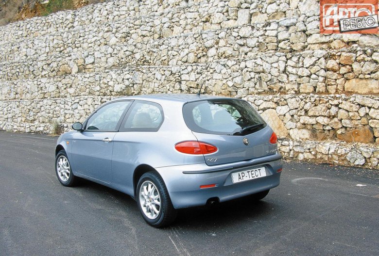Alfa romeo 147 2000 2004