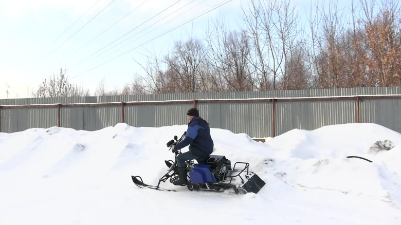 Снегоход лидер