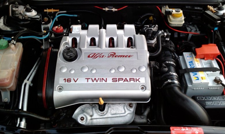 Alfa romeo twin spark