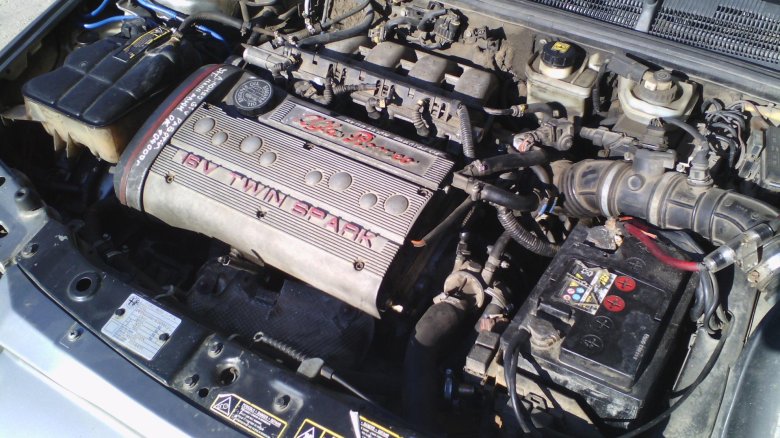 Альфа ромео 146 2.0 твин спарк