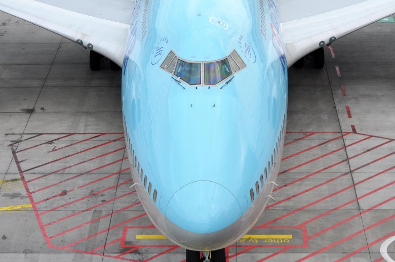 Узкофюзеляжный самолет