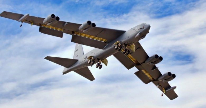 Бомбардировщик б 52