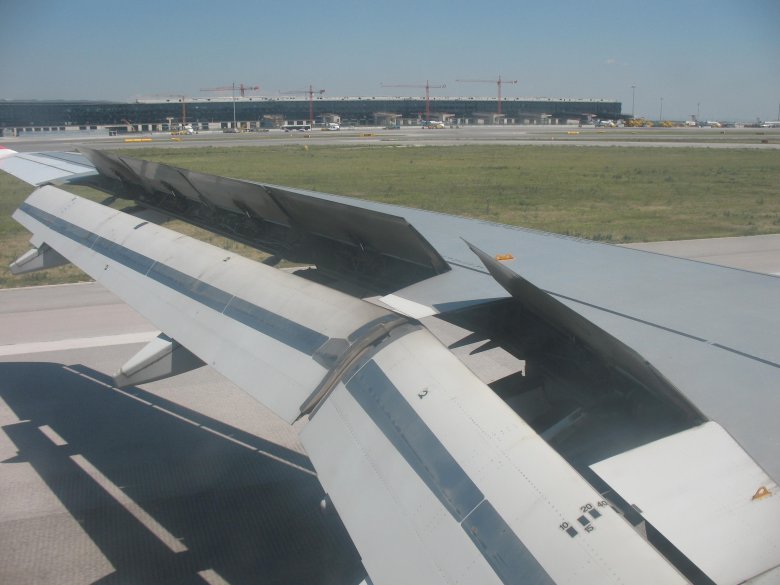 Airbus a320 механизация крыла