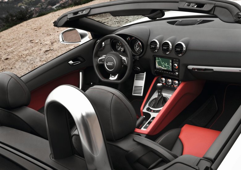 Ауди тт 2011 салон