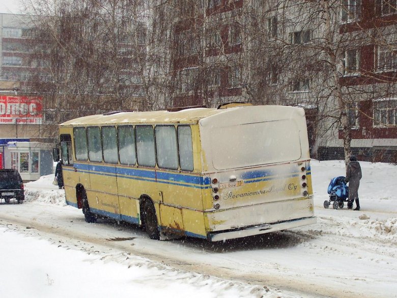 Лаз автобус