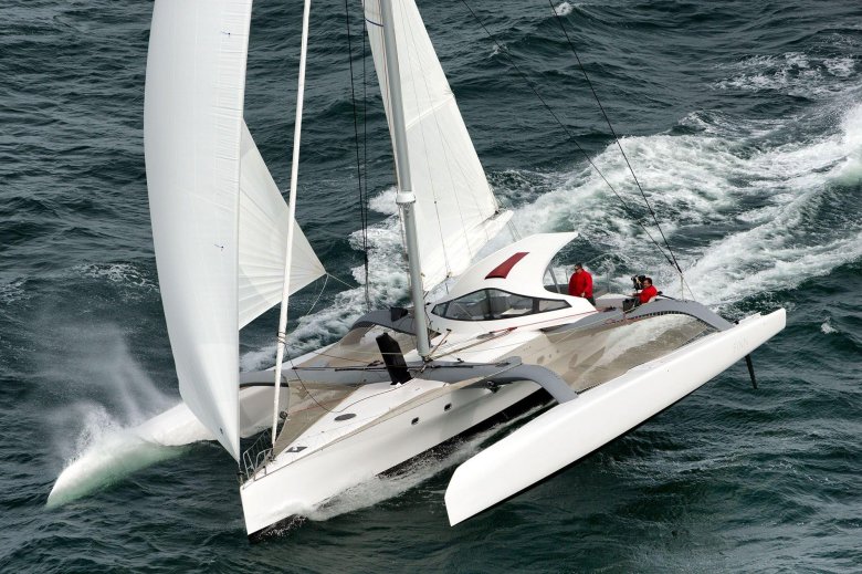 Тримаран парусный