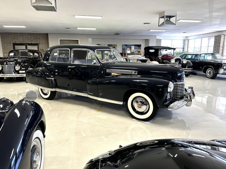 Cadillac fleetwood 1947