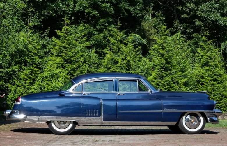 Cadillac fleetwood sixty special
