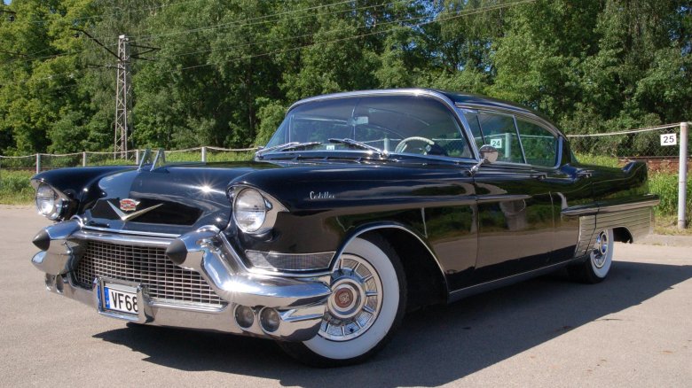 Cadillac fleetwood 1957