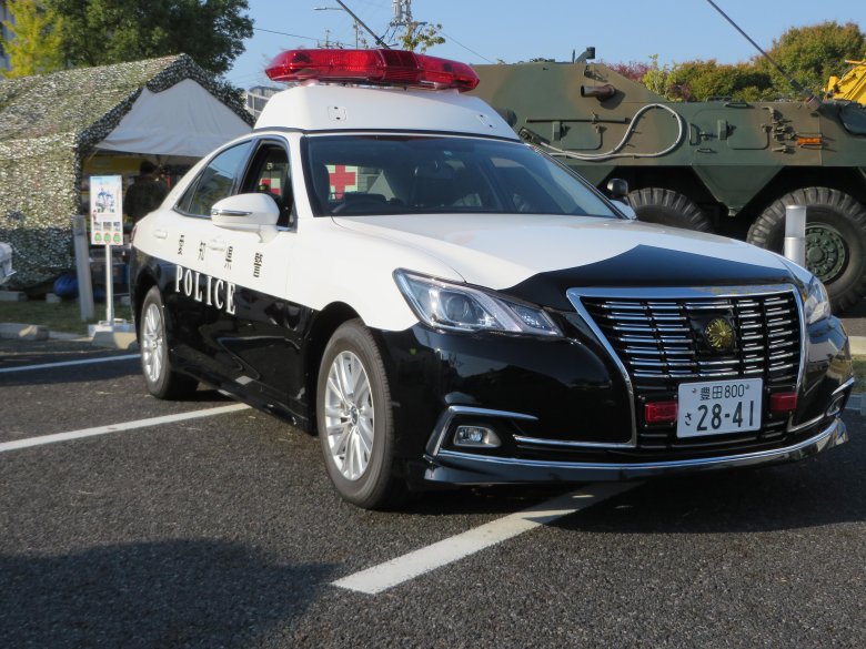 Toyota crown police