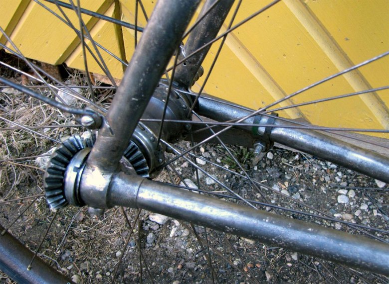 Карданный велосипед mifa