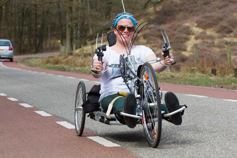 Велосипед с ручным приводом