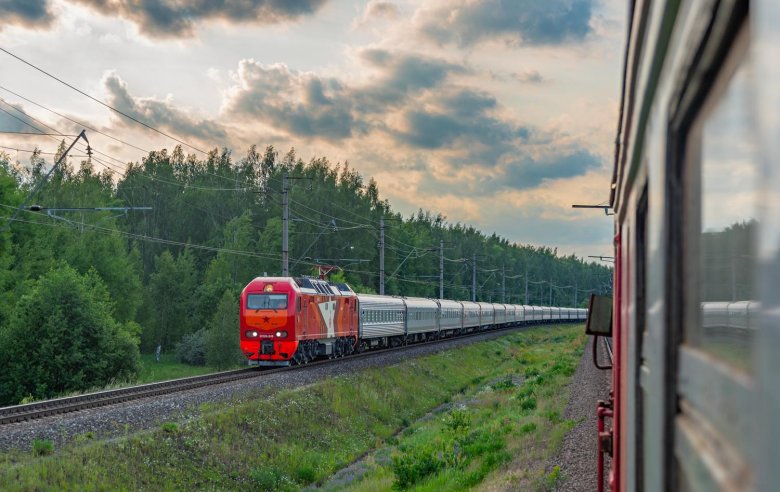 Поезда москва санкт петербург