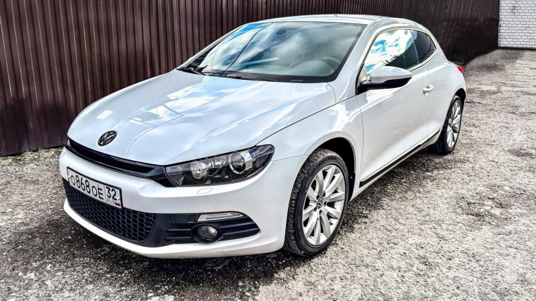 Volkswagen scirocco iii