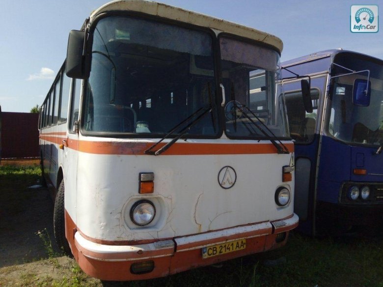 Автобус лаз 695 н