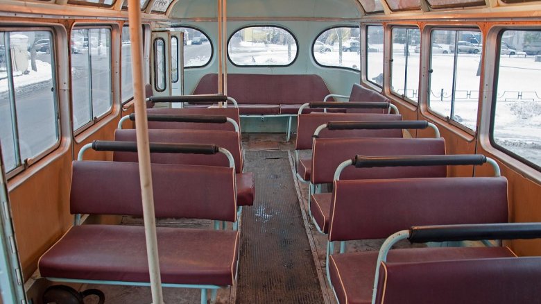 Паз 672 салон