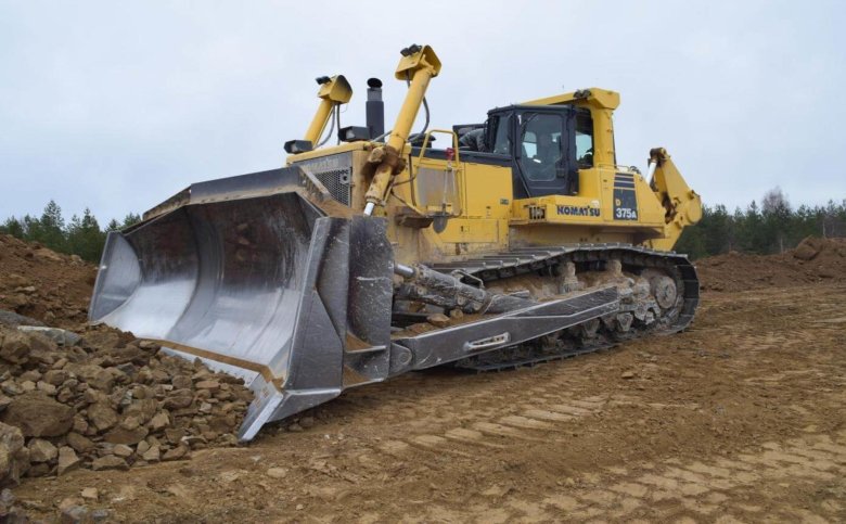 Бульдозер komatsu d375