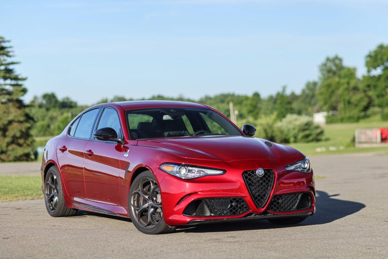 Alfa romeo giulia quadrifoglio
