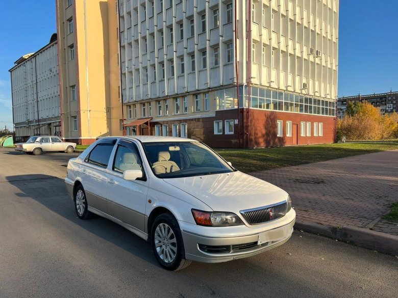 Тойота виста 2002