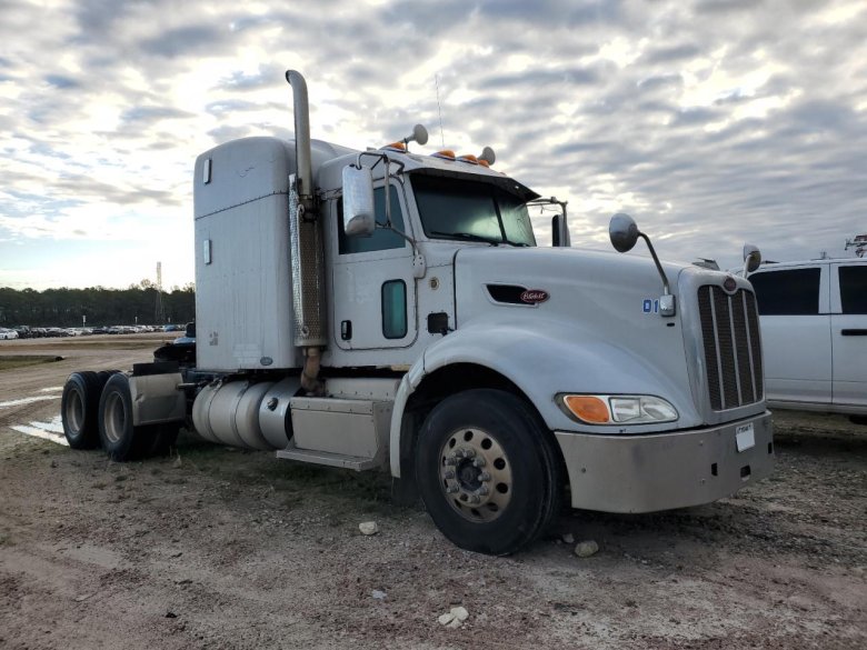 Peterbilt 386 hybrid