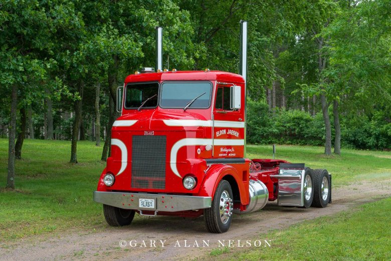 Петербилт 270