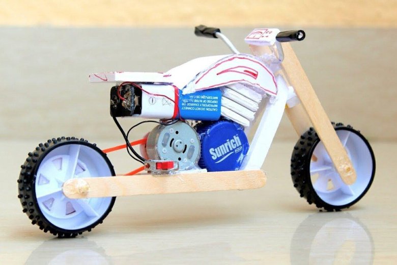 Игрушка мотоцикл