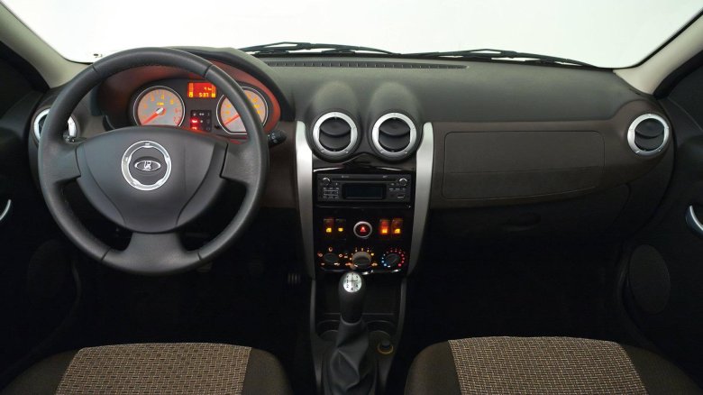 Лада ларгус салон