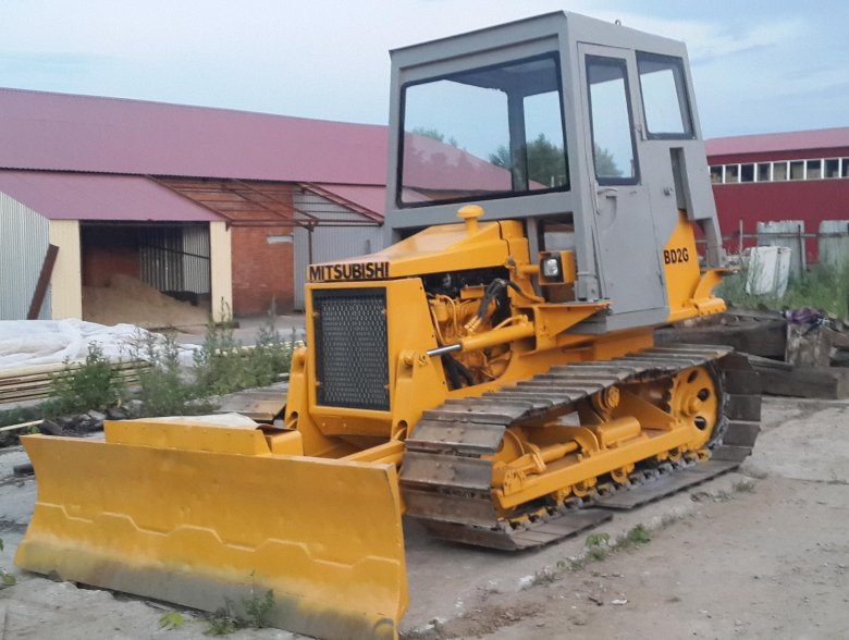 Бульдозер чтз б10м