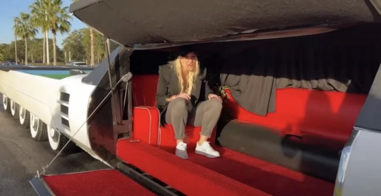 Самый длинный лимузин