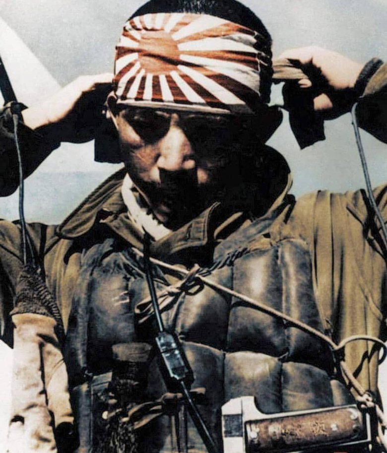 Японские летчики камикадзе