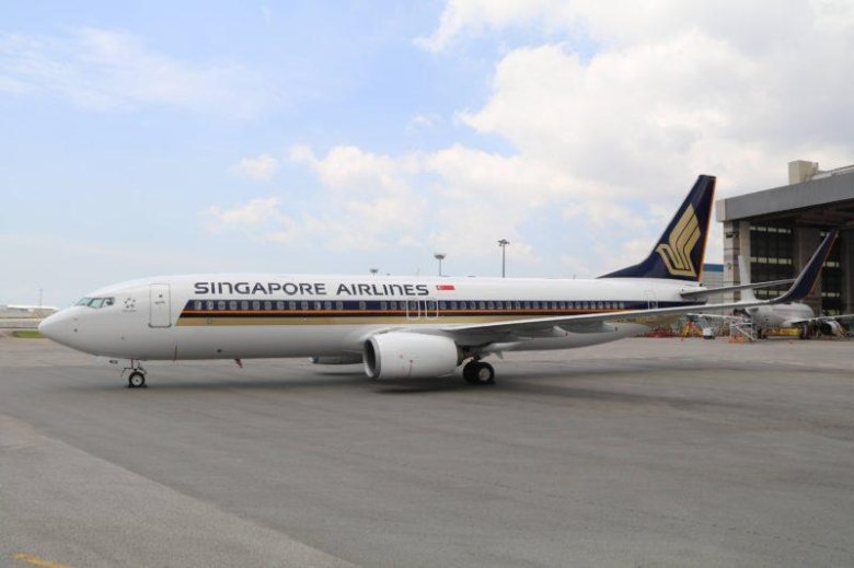 737 singapore airlines