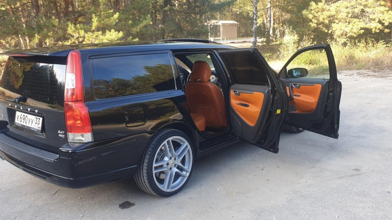 Volvo v 70 r