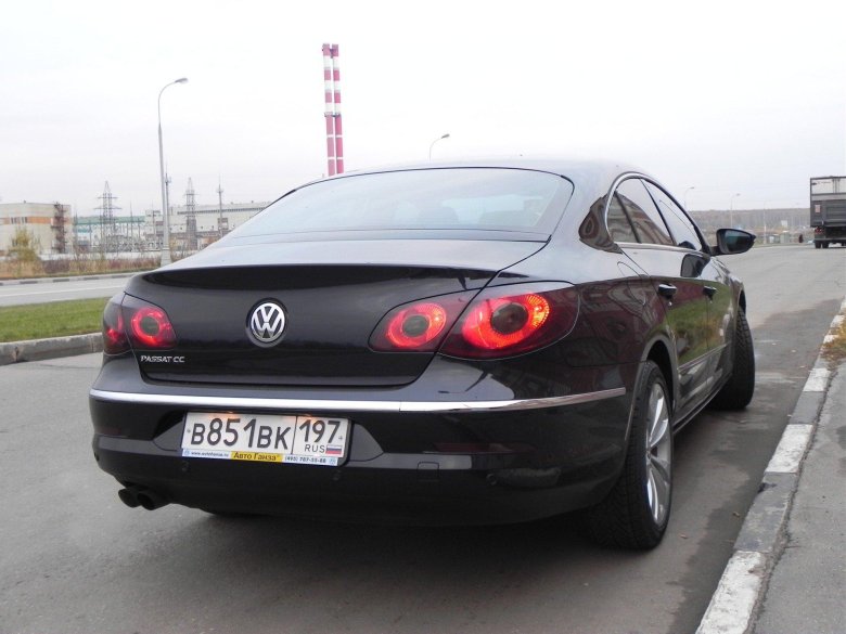 Volkswagen passat cc с круглыми задними фарами