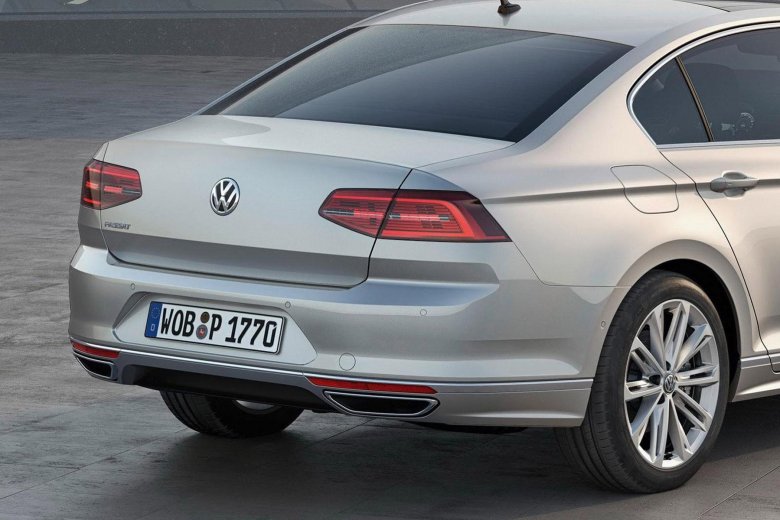Volkswagen passat b8 r-line 2015