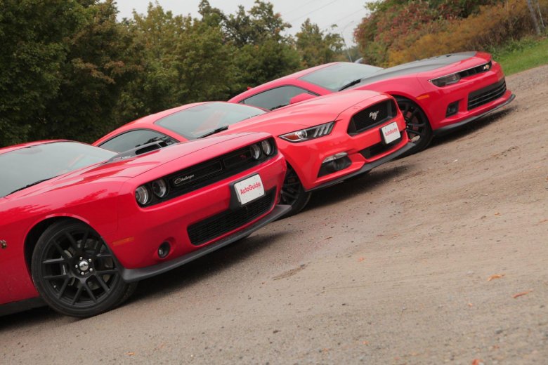 Мустанг додж челленджер