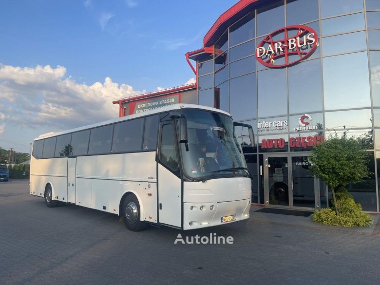 Автобус mercedes benz