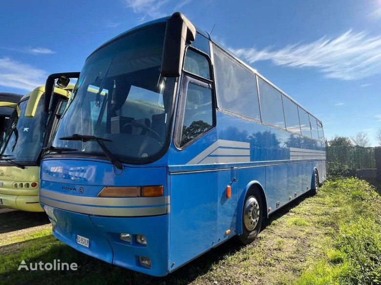 Автобус mercedes benz