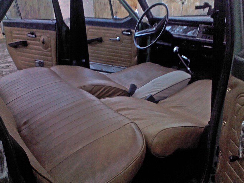 Сиденья газ 2410