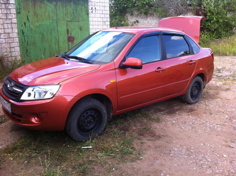 Лада гранта седан 2013 красный