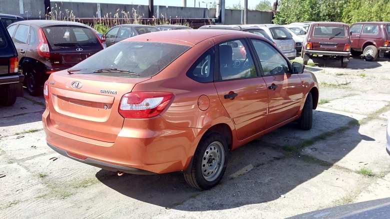 Лада гранта лифтбек (2-е поколение)