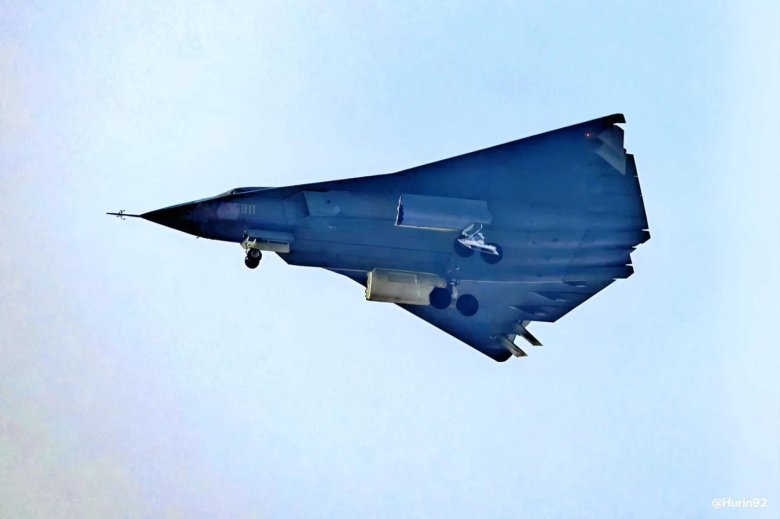 Китайский истребитель 6 поколения