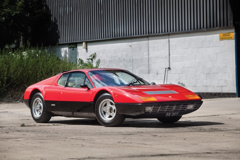Ferrari 365 gt4 2+2