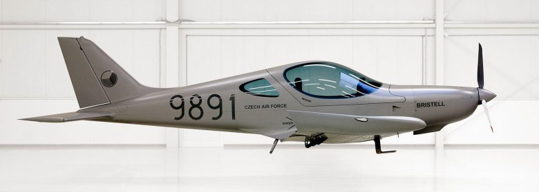 Одноместный самолет