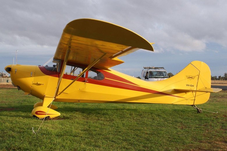 Piper j-3c-65 cub