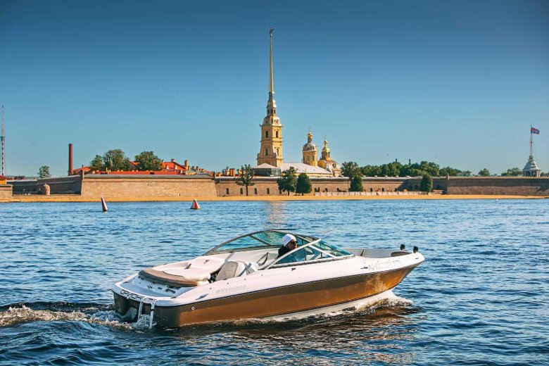 Катер версаль спб