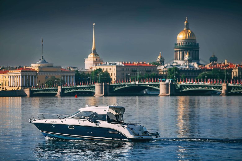 Яхта питер