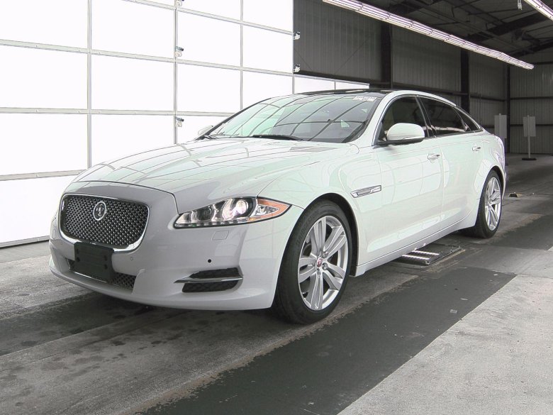 Jaguar xj 2012 белый