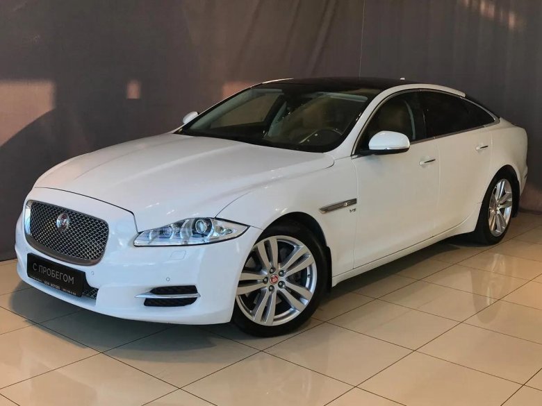 Jaguar xf 2011