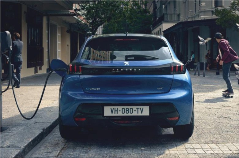 Peugeot 208 2023
