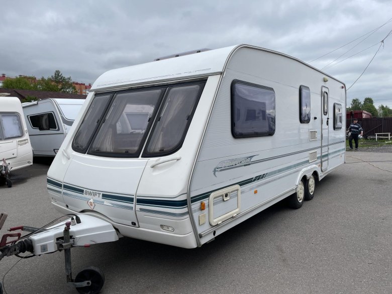 Караван прицеп